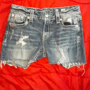Miss Me cut off jean shorts size 28